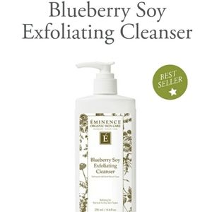 Blueberry Soy Exfoliating Cleanser